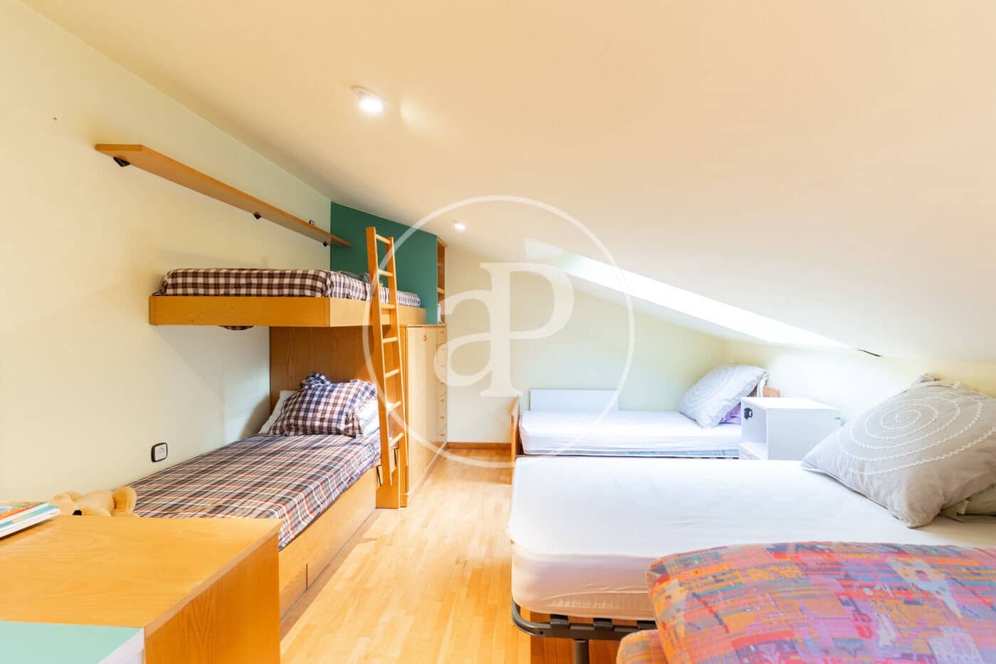 5 bedroom Villa for sale in Matadepera with pool - € 820,000 (Ref: 9491308)