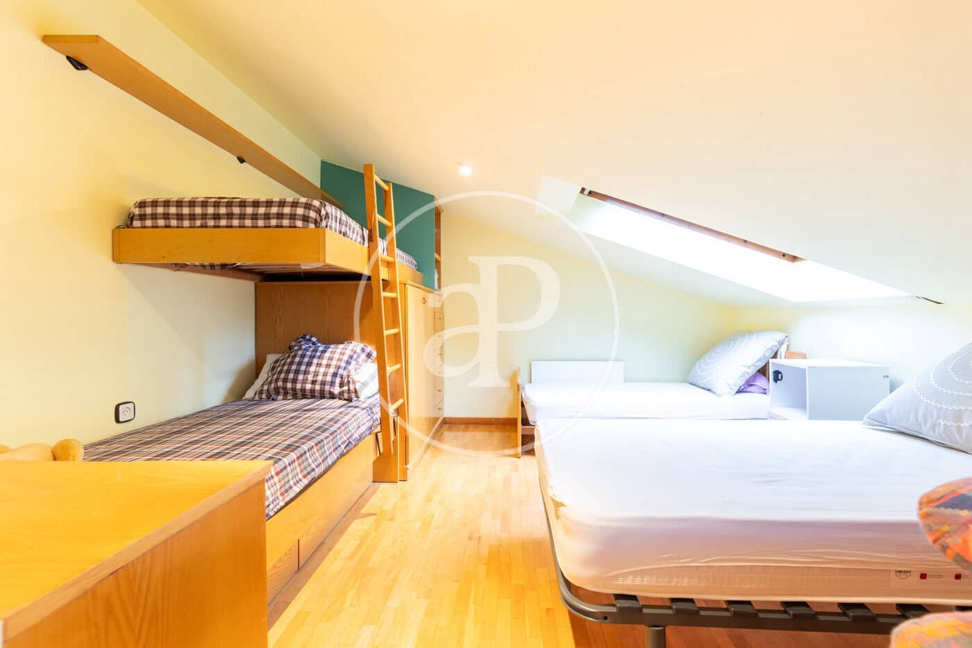 5 bedroom Villa for sale in Matadepera with pool - € 820,000 (Ref: 9491308)