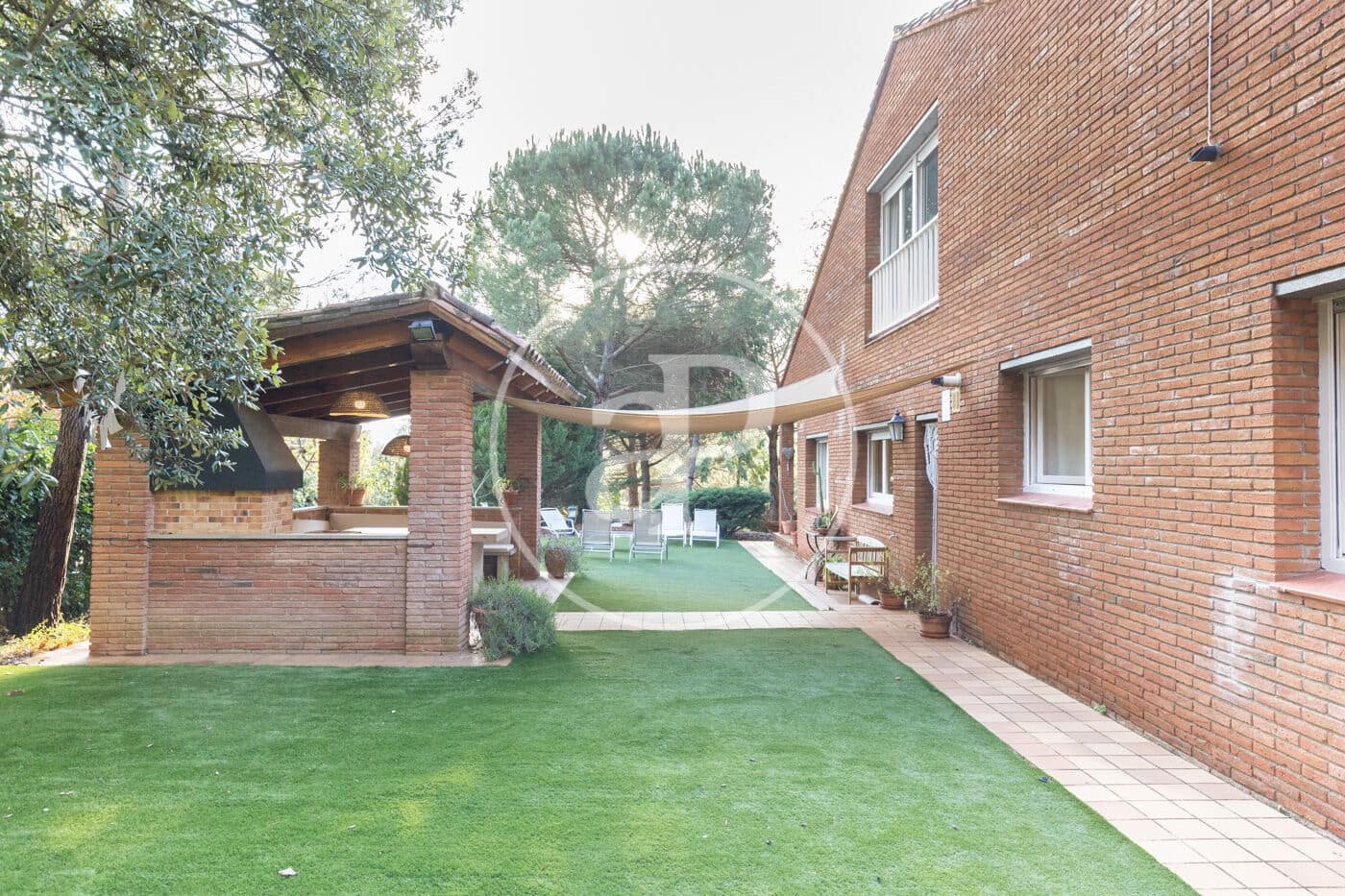 5 bedroom Villa for sale in Matadepera with pool - € 820,000 (Ref: 9491308)