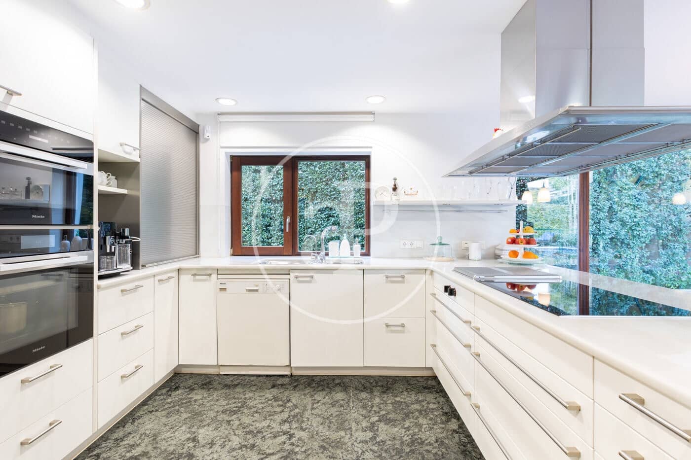 5 makuuhuone Huvila myytävänä paikassa Sant Cugat del Valles mukana uima-altaan - 1 800 000 € (Ref: 9491310)