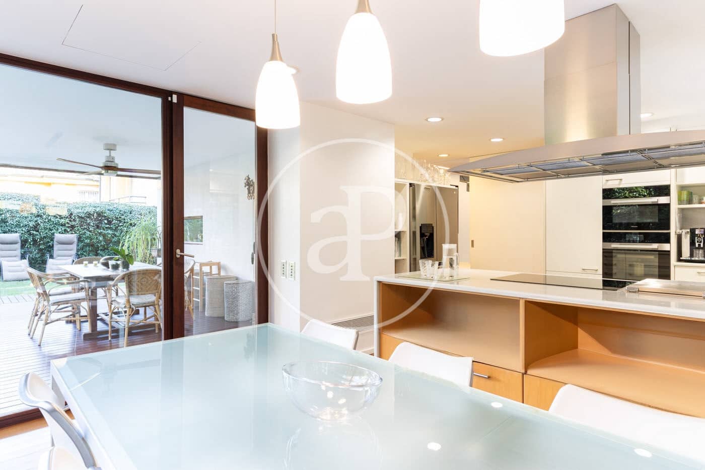 5 makuuhuone Huvila myytävänä paikassa Sant Cugat del Valles mukana uima-altaan - 1 800 000 € (Ref: 9491310)