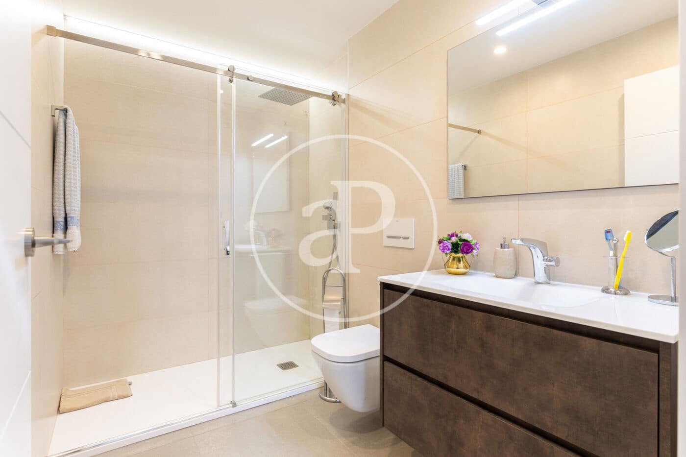 4 makuuhuone Huvila myytävänä paikassa Sabadell mukana uima-altaan - 1 200 000 € (Ref: 9491311)