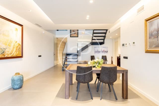 4 makuuhuone Huvila myytävänä paikassa Sabadell mukana uima-altaan - 1 200 000 € (Ref: 9491311)