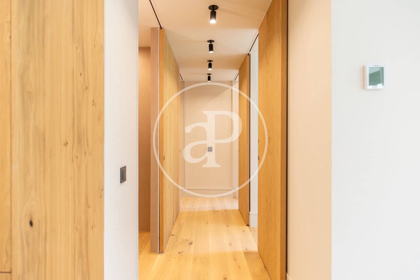 Apartamento de 3 habitaciones en Barcelona ciudad en venta - 570.000 € (Ref: 9494604)