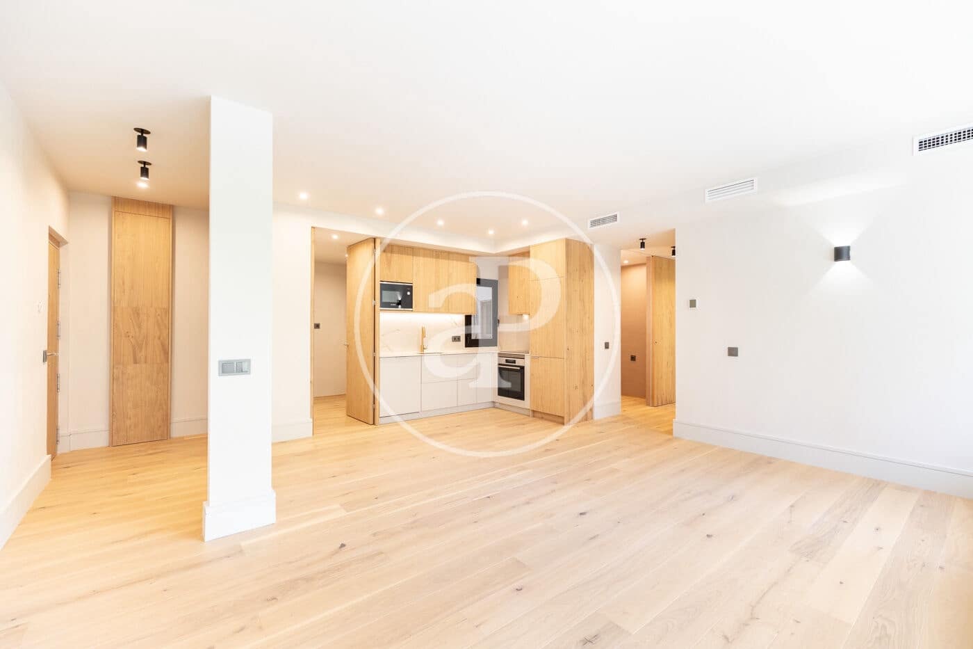 Apartamento de 3 habitaciones en Barcelona ciudad en venta - 570.000 € (Ref: 9494604)