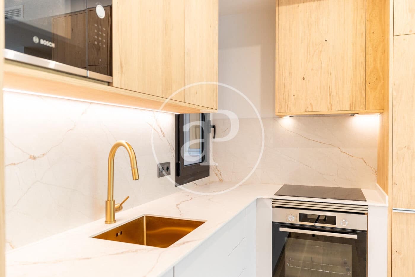 Apartamento de 3 habitaciones en Barcelona ciudad en venta - 570.000 € (Ref: 9494604)