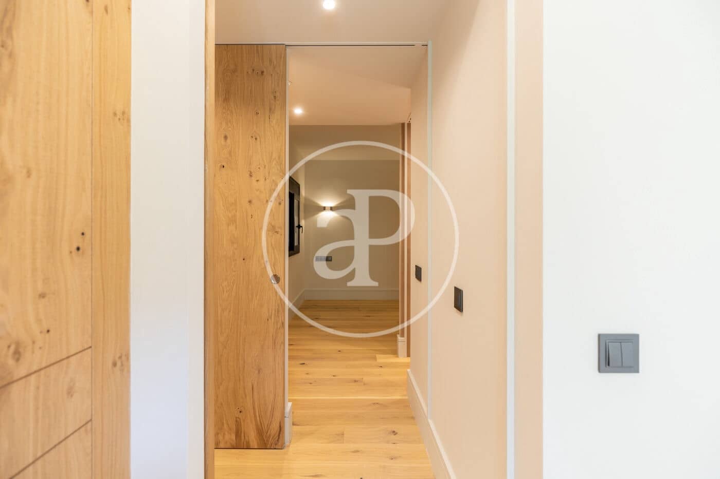 Apartamento de 3 habitaciones en Barcelona ciudad en venta - 570.000 € (Ref: 9494604)