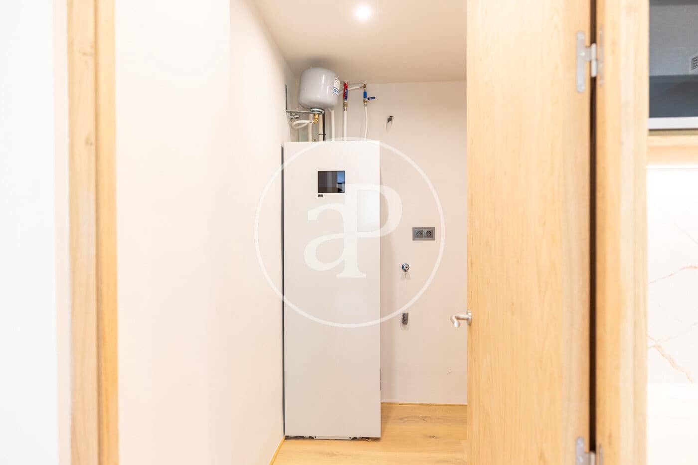 Apartamento de 3 habitaciones en Barcelona ciudad en venta - 570.000 € (Ref: 9494604)