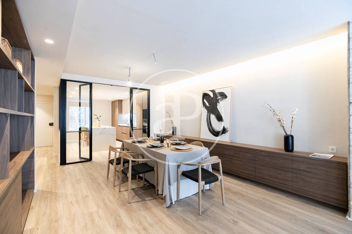 4 bedroom Apartment for sale in Barcelona city - € 1,490,000 (Ref: 9494606)