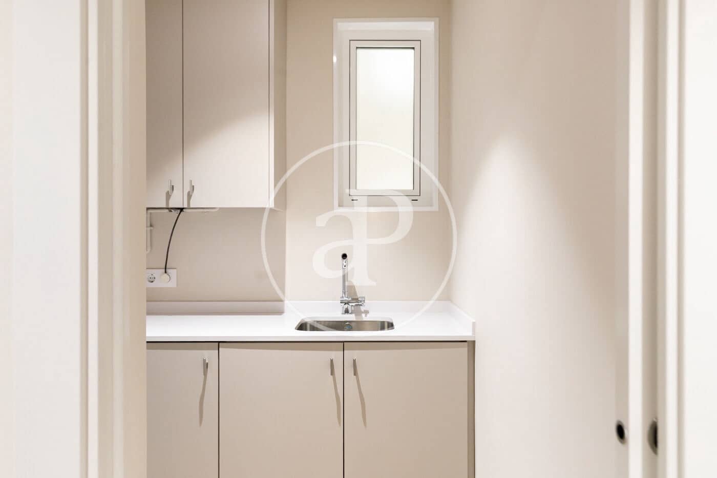 4 bedroom Apartment for sale in Barcelona city - € 1,490,000 (Ref: 9494606)