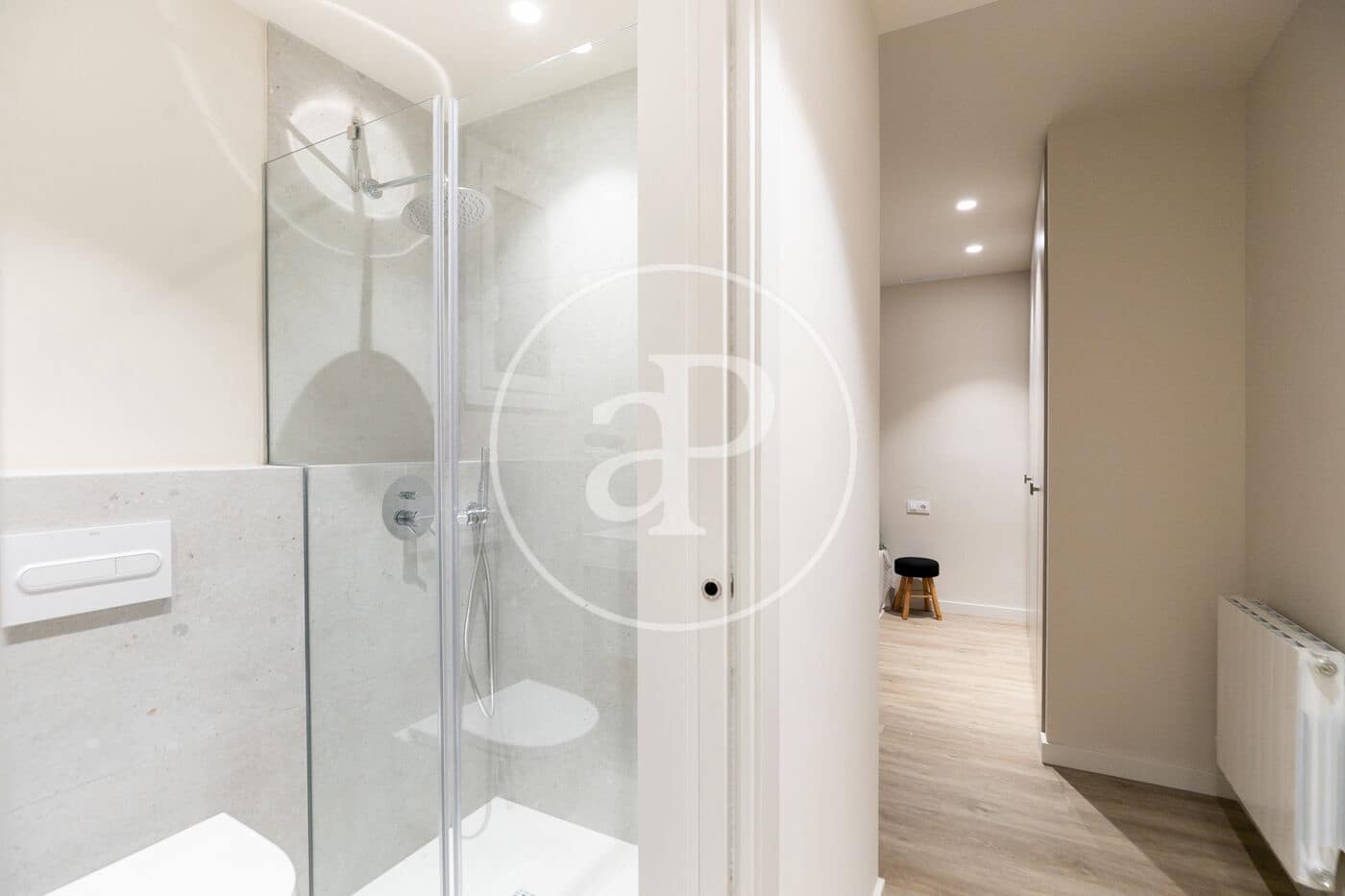 4 bedroom Apartment for sale in Barcelona city - € 1,490,000 (Ref: 9494606)