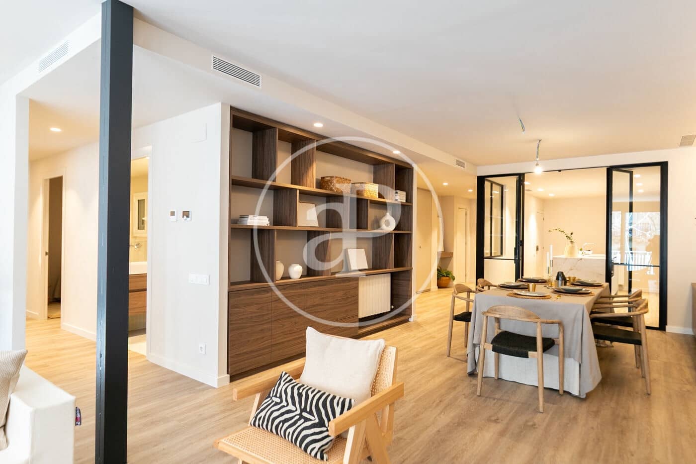4 bedroom Apartment for sale in Barcelona city - € 1,490,000 (Ref: 9494606)