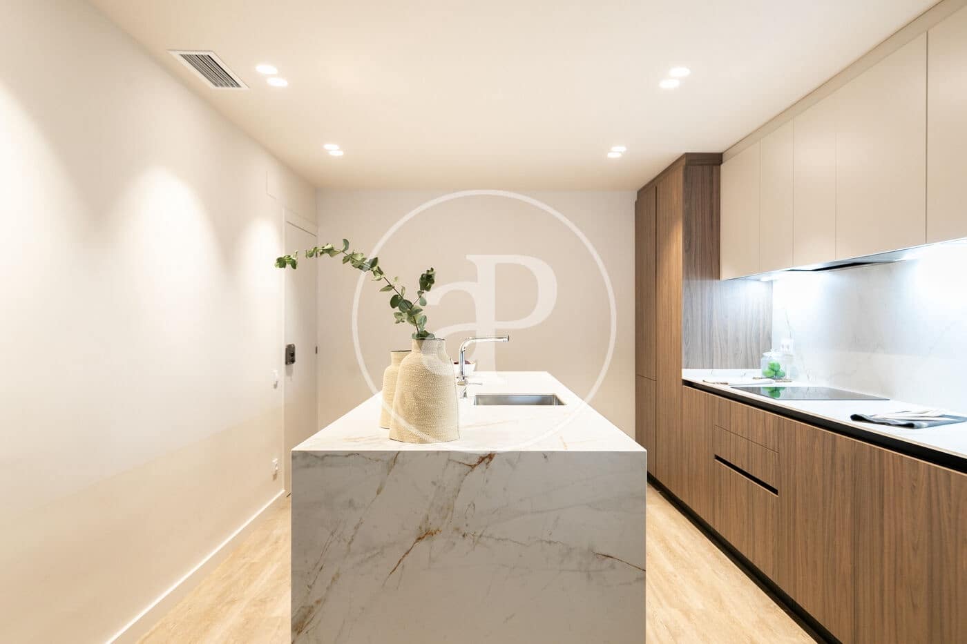 4 bedroom Apartment for sale in Barcelona city - € 1,490,000 (Ref: 9494606)