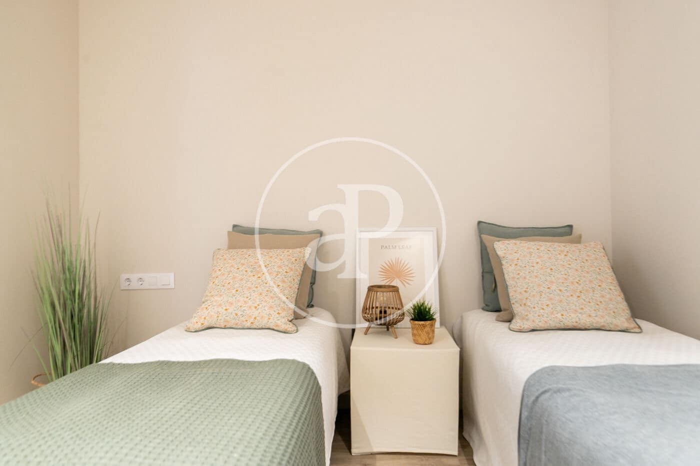 4 bedroom Apartment for sale in Barcelona city - € 1,490,000 (Ref: 9494606)