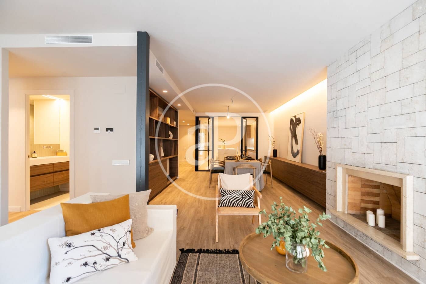 4 bedroom Apartment for sale in Barcelona city - € 1,490,000 (Ref: 9494606)