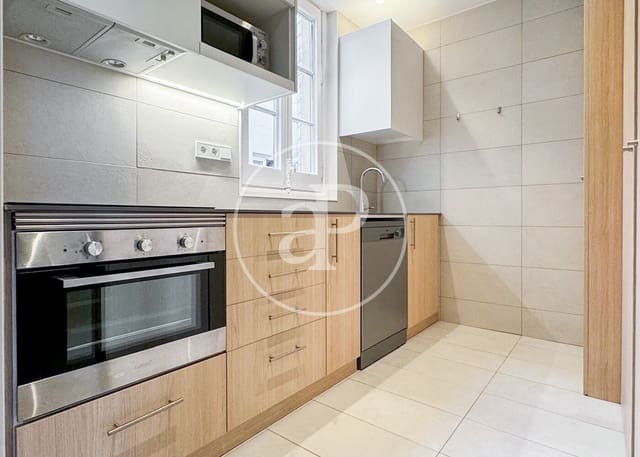 2 soveværelse Lejlighed til leje i L'Antiga Esquerra de L'Eixample, Barcelona by - € 3.100 (Ref: 9494608)