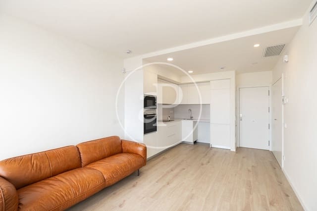 1 quarto Apartamento para arrendar em Badalona com piscina - 1 412 € (Ref: 9494609)
