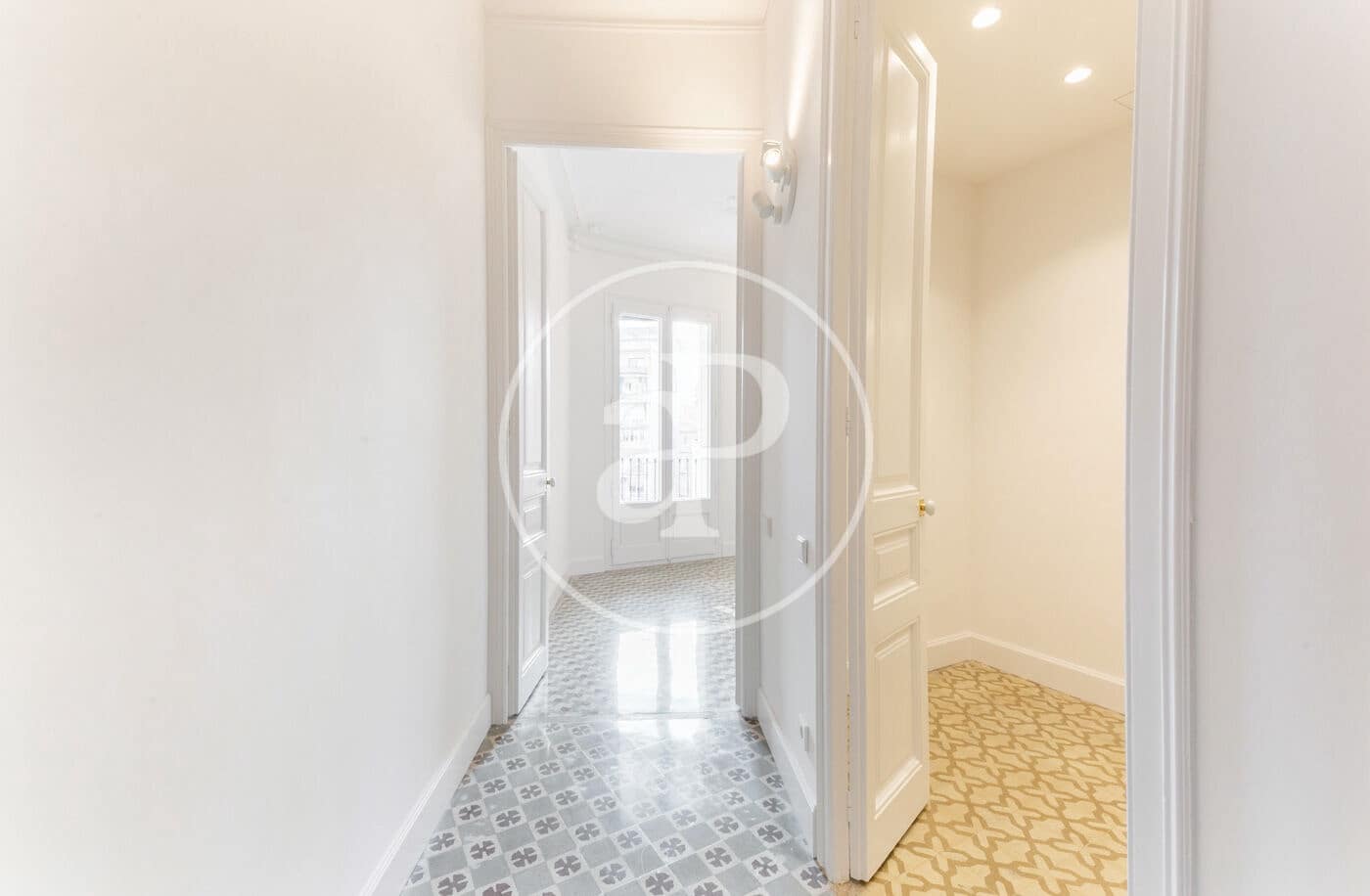 3 bedroom Apartment for rent in Barcelona city - € 2,950 (Ref: 9494610)