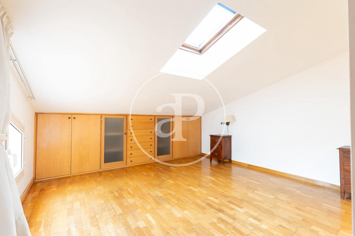 3 bedroom Apartment for rent in Sant Cugat del Valles with pool - € 1,800 (Ref: 9497170)