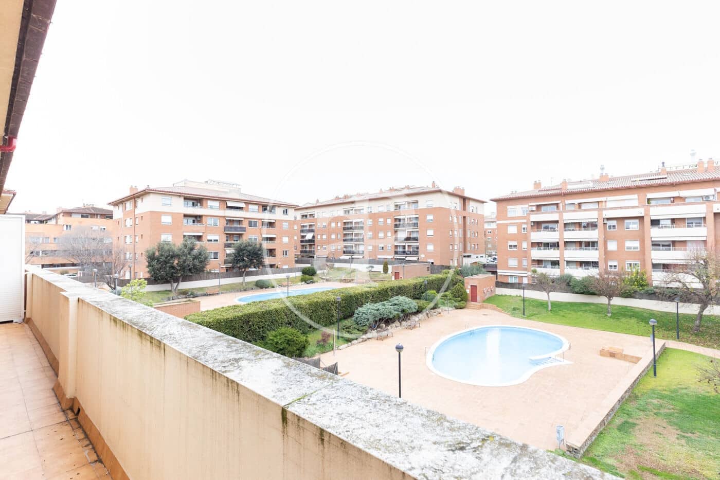 3 bedroom Apartment for rent in Sant Cugat del Valles with pool - € 1,800 (Ref: 9497170)