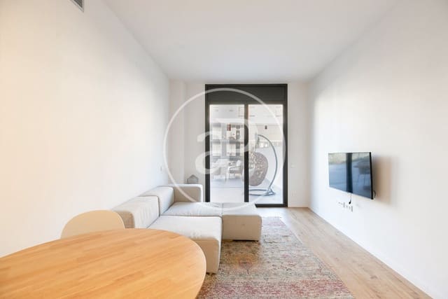 2 makuuhuone Huoneisto vuokrattavana paikassa El Poblenou, Barcelona kaupunki mukana uima-altaan - 2 500 € (Ref: 9502344)