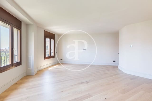 3 bedroom Apartment for sale in L'Antiga Esquerra de L'Eixample, Barcelona city - € 1,280,000 (Ref: 9502346)