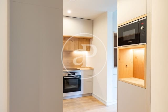 3 bedroom Apartment for sale in L'Antiga Esquerra de L'Eixample, Barcelona city - € 1,280,000 (Ref: 9502346)