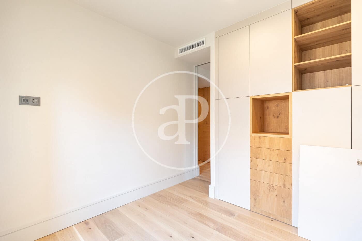 3 quarto Apartamento para venda em Barcelona cidade - 1 280 000 € (Ref: 9502346)