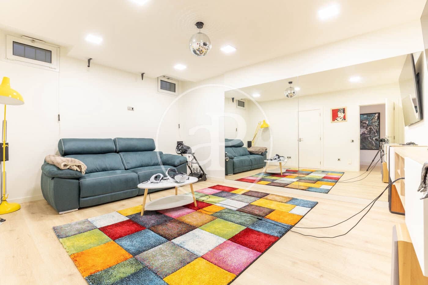 5 soveværelse Villa til leje i Cerdanyola del Valles med swimmingpool - € 9.350 (Ref: 9502347)