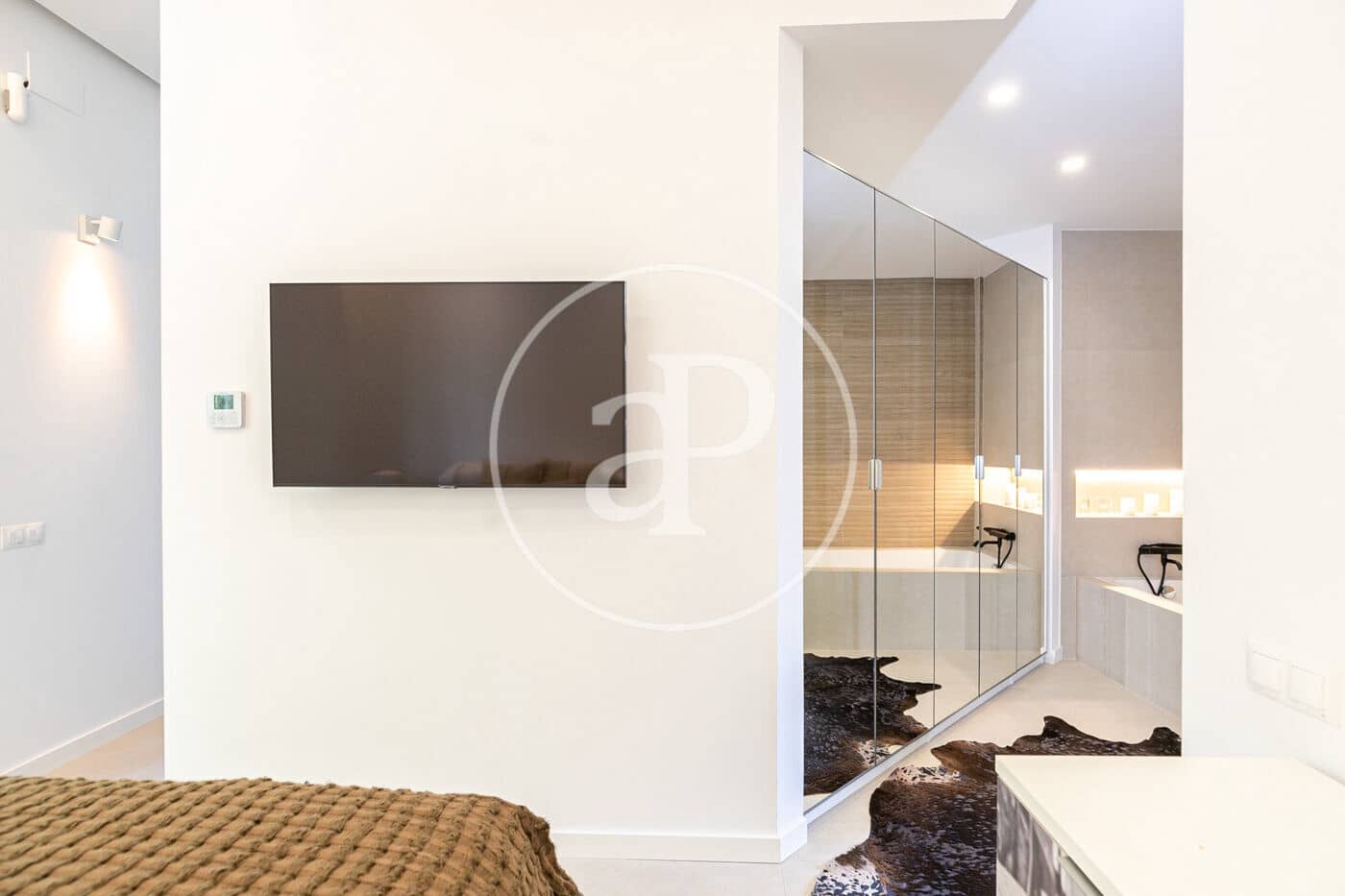 Apartamento de 2 habitaciones en Barcelona ciudad en alquiler - 2.550 € (Ref: 9504271)