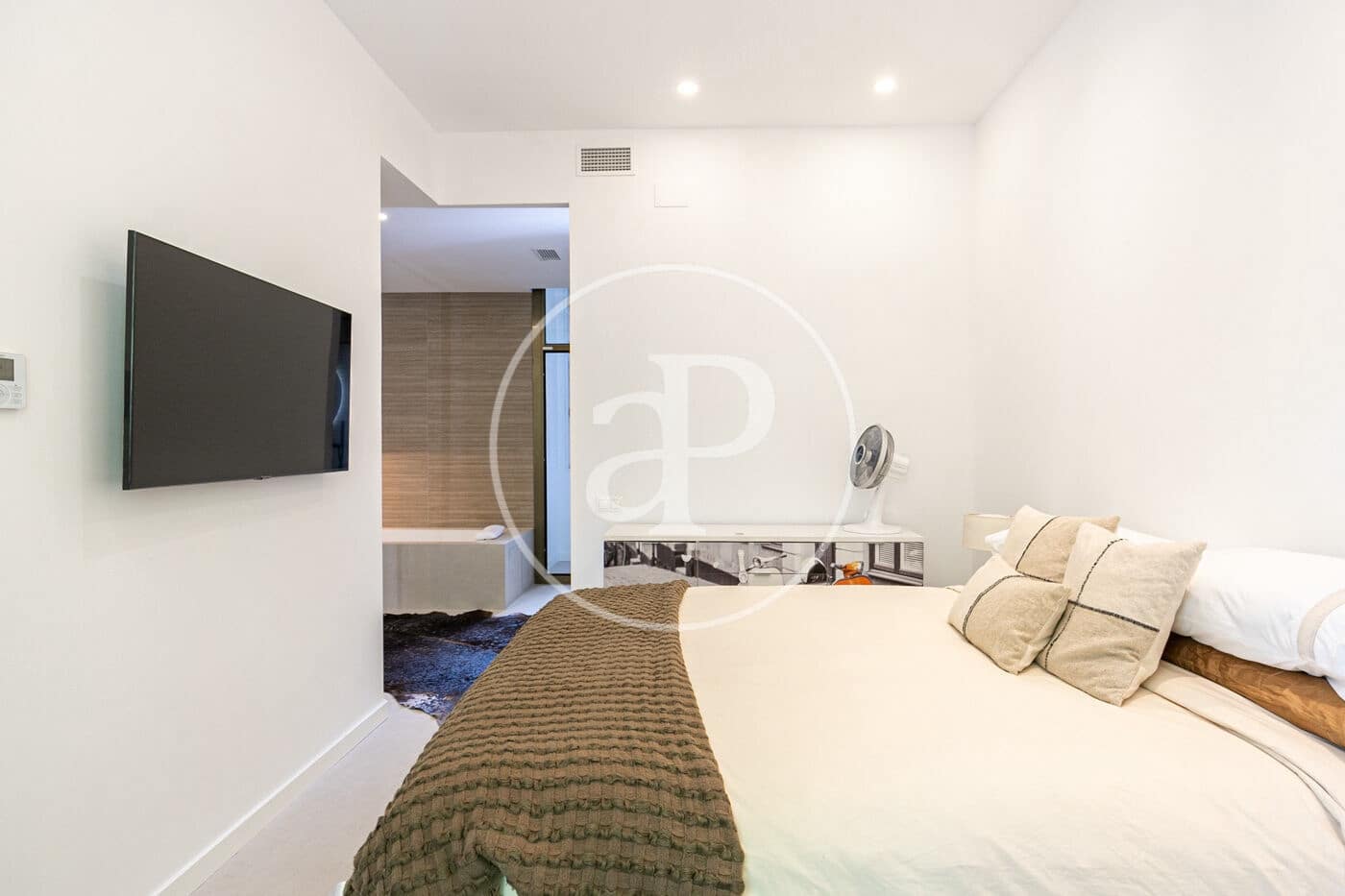 Apartamento de 2 habitaciones en Barcelona ciudad en alquiler - 2.550 € (Ref: 9504271)