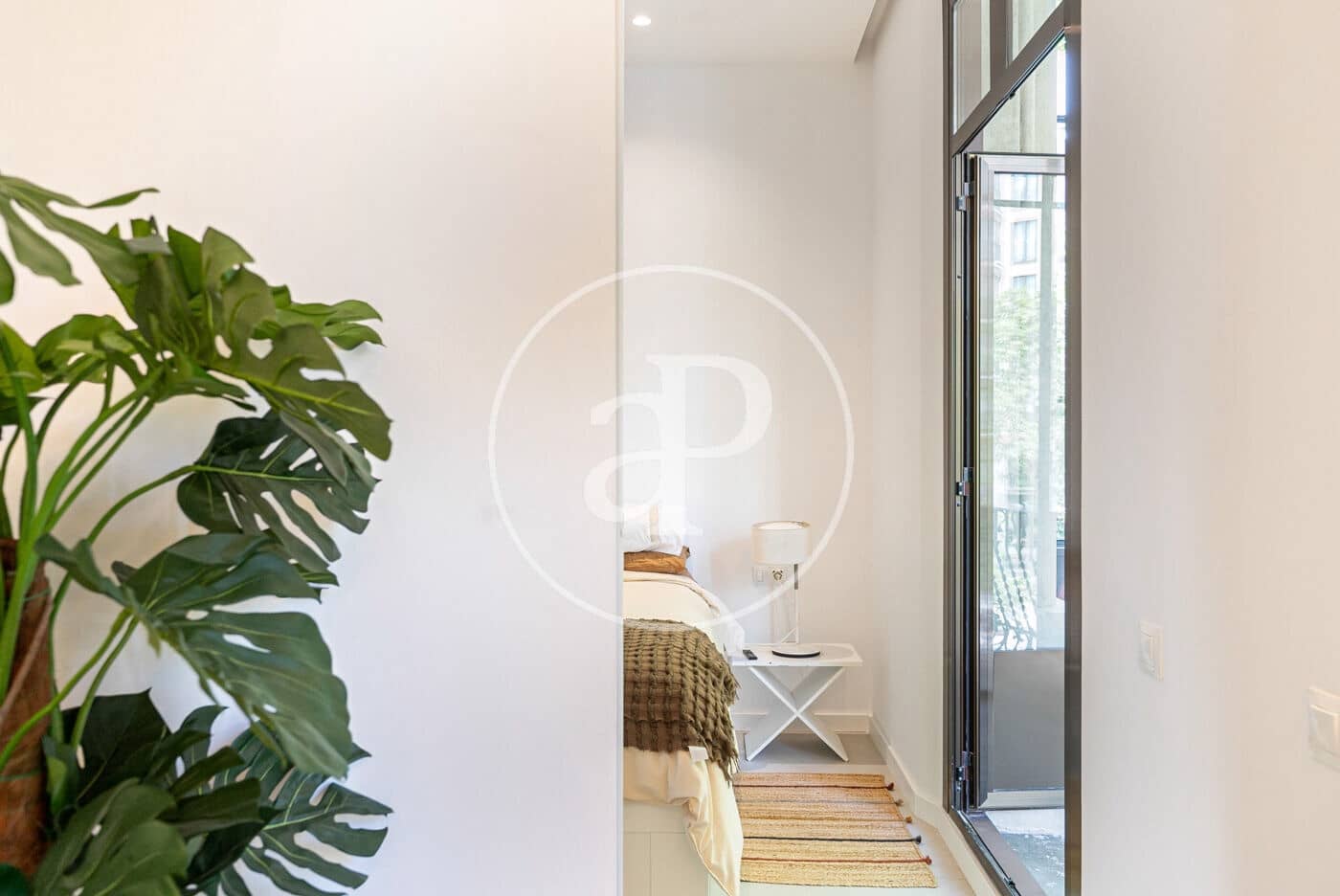 Apartamento de 2 habitaciones en Barcelona ciudad en alquiler - 2.550 € (Ref: 9504271)