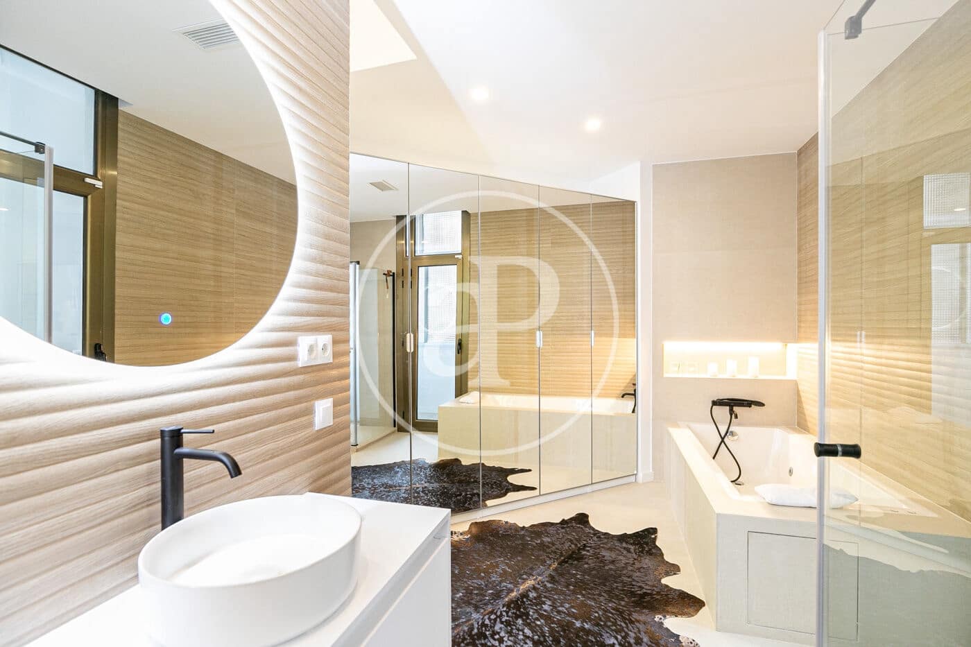 Apartamento de 2 habitaciones en Barcelona ciudad en alquiler - 2.550 € (Ref: 9504271)