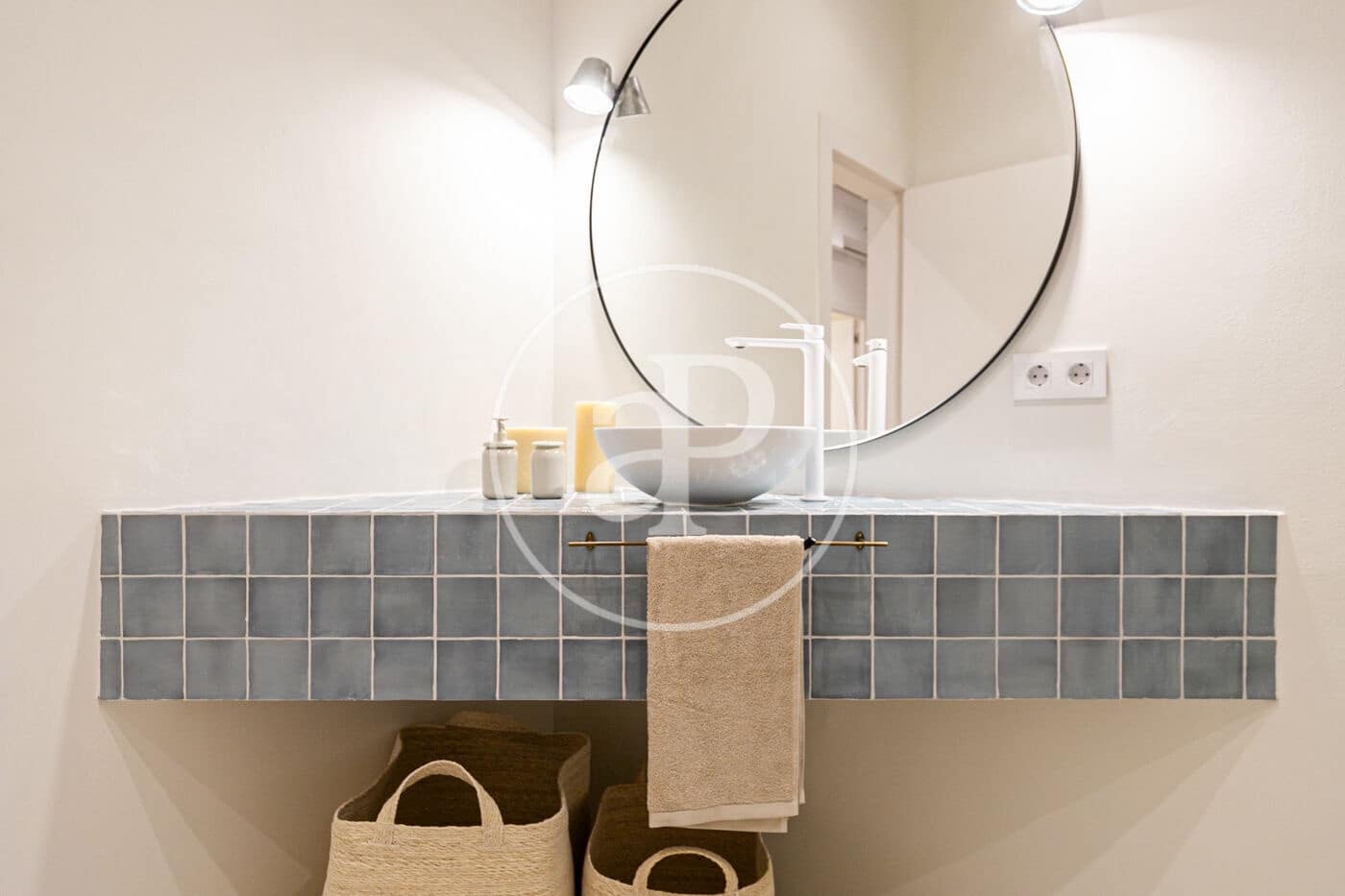 2 bedroom Apartment for rent in Barcelona city - € 2,904 (Ref: 9504273)