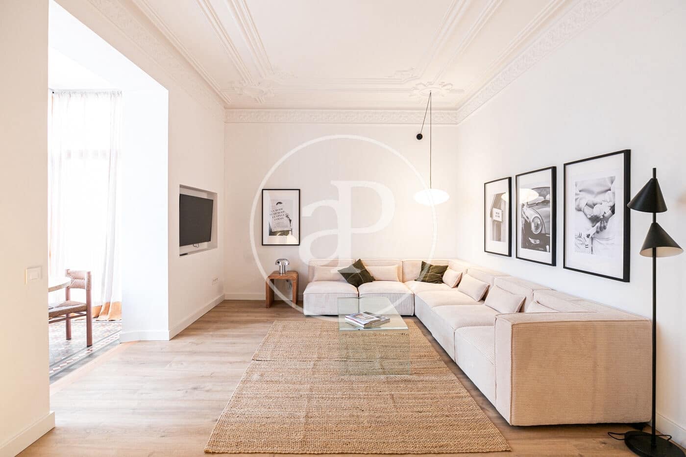 2 bedroom Apartment for rent in Barcelona city - € 2,904 (Ref: 9504273)