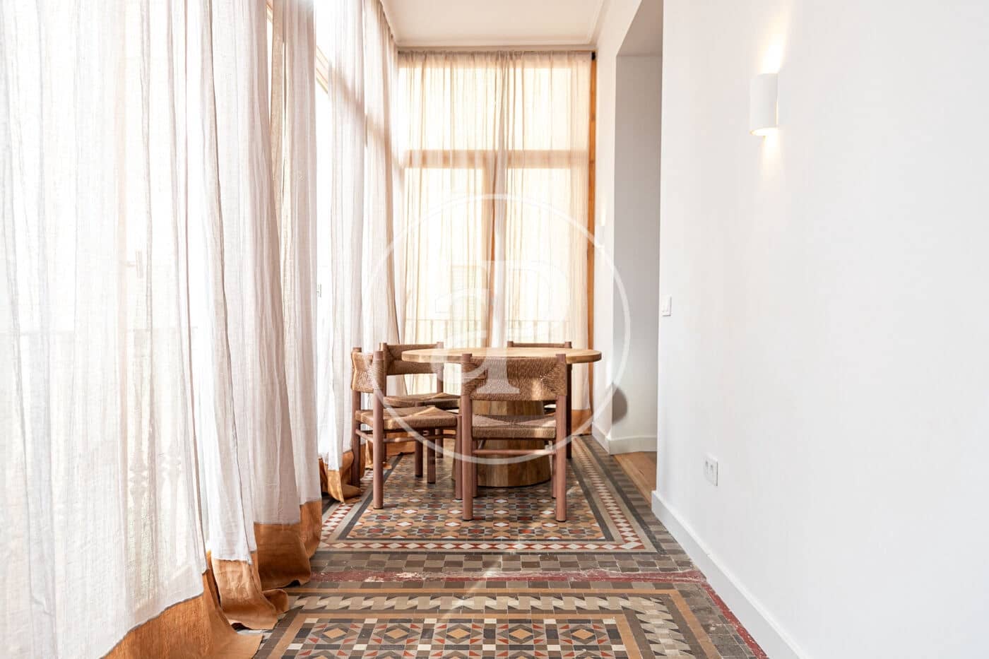 2 bedroom Apartment for rent in Barcelona city - € 2,904 (Ref: 9504273)