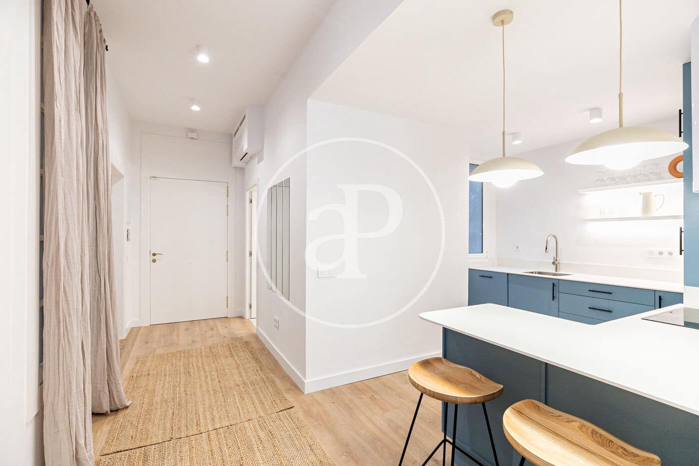 2 bedroom Apartment for rent in Barcelona city - € 2,904 (Ref: 9504273)