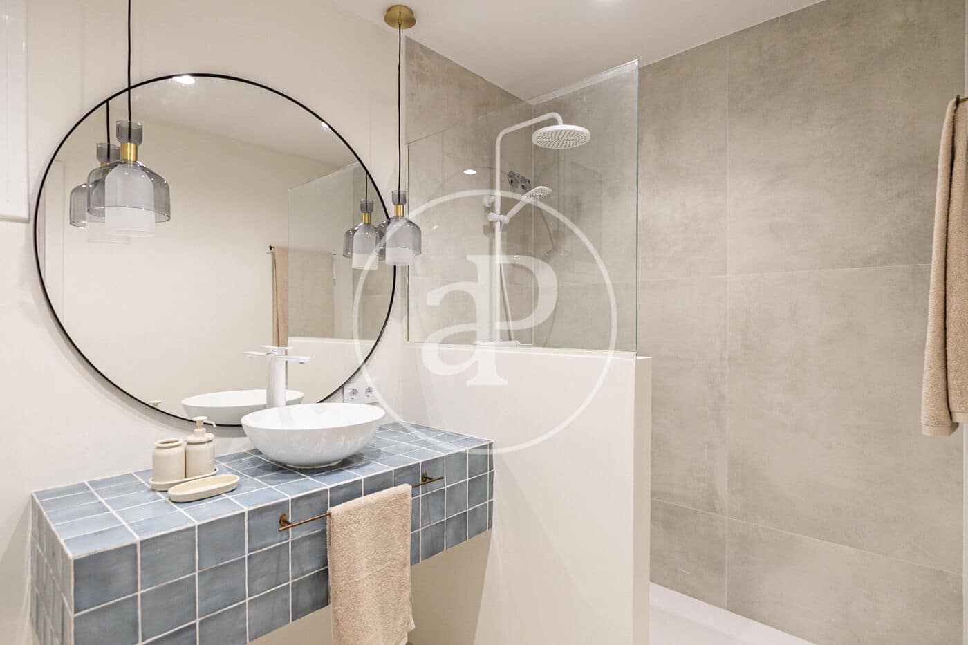 2 bedroom Apartment for rent in Barcelona city - € 2,904 (Ref: 9504273)