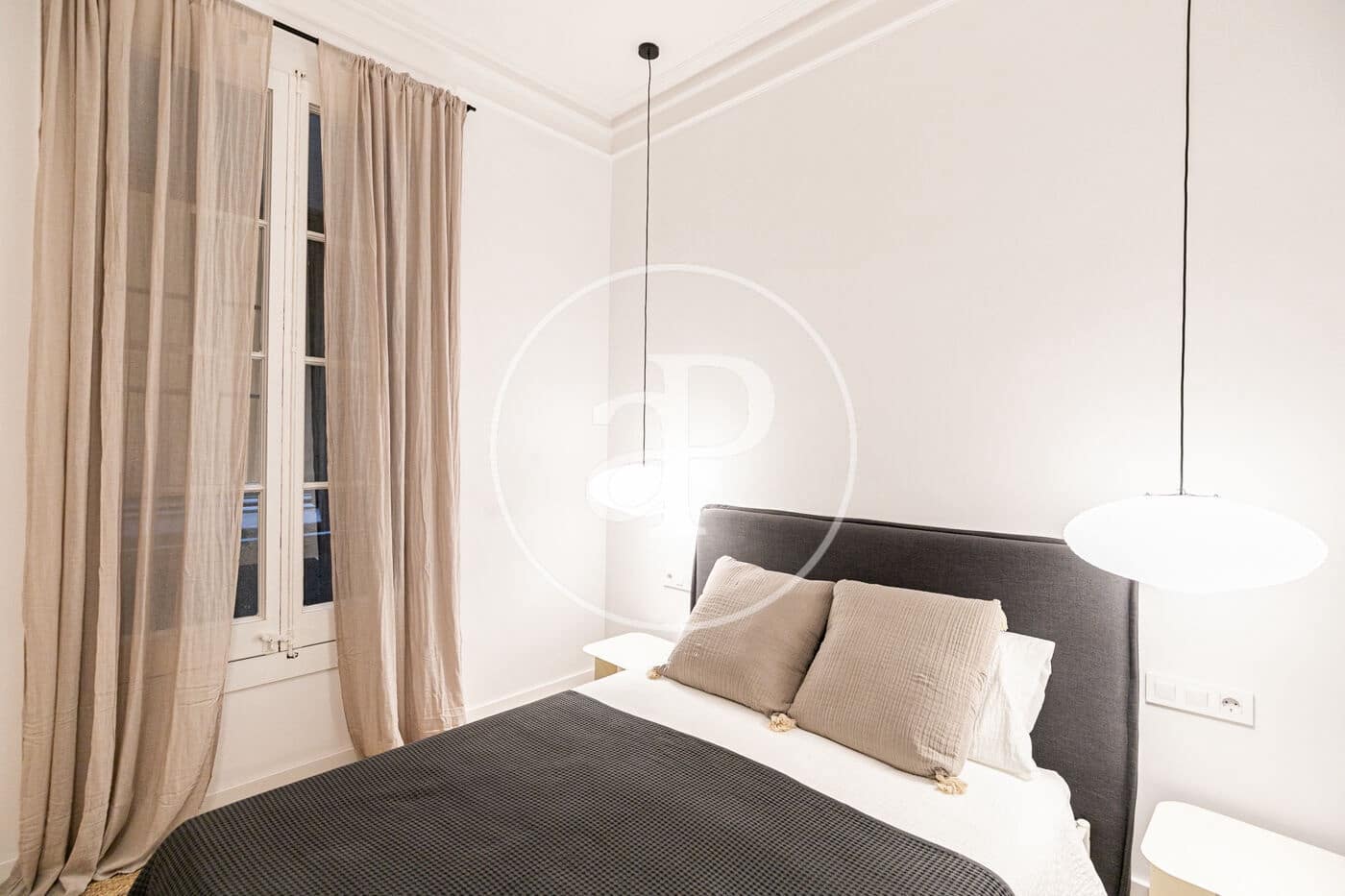 2 bedroom Apartment for rent in Barcelona city - € 2,904 (Ref: 9504273)