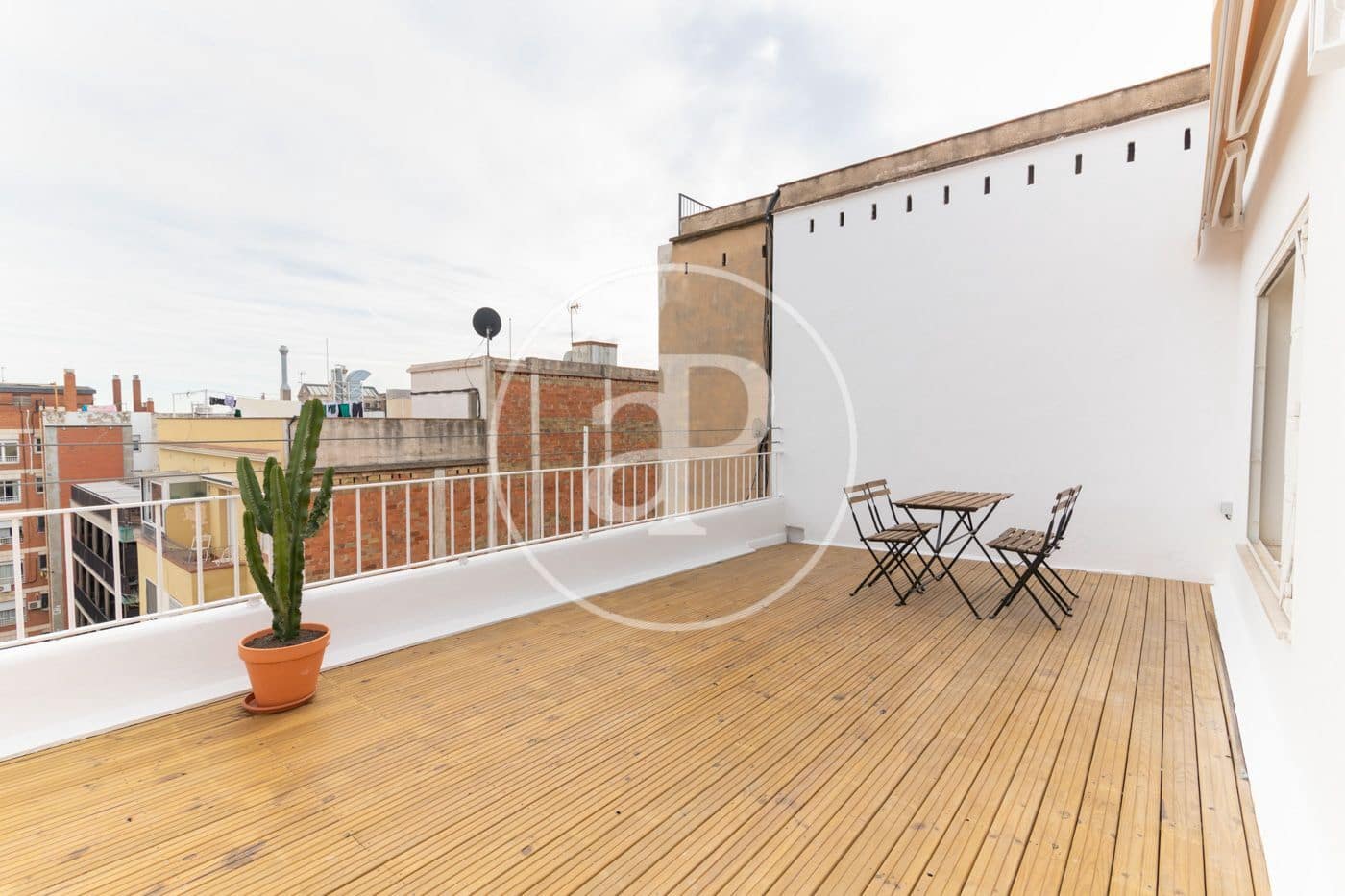 2 soveværelse Lejlighed til leje i Barcelona by - € 2.905 (Ref: 9504274)