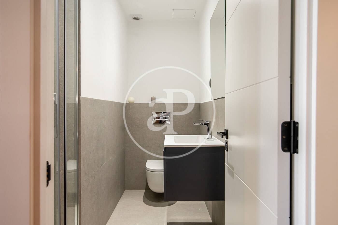 2 quarto Apartamento para venda em Barcelona cidade - 670 000 € (Ref: 9508859)