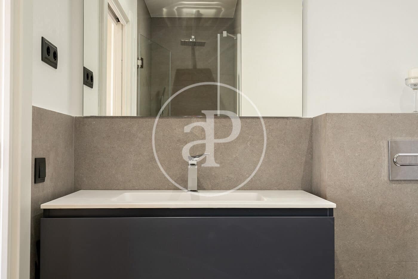 2 quarto Apartamento para venda em Barcelona cidade - 670 000 € (Ref: 9508859)