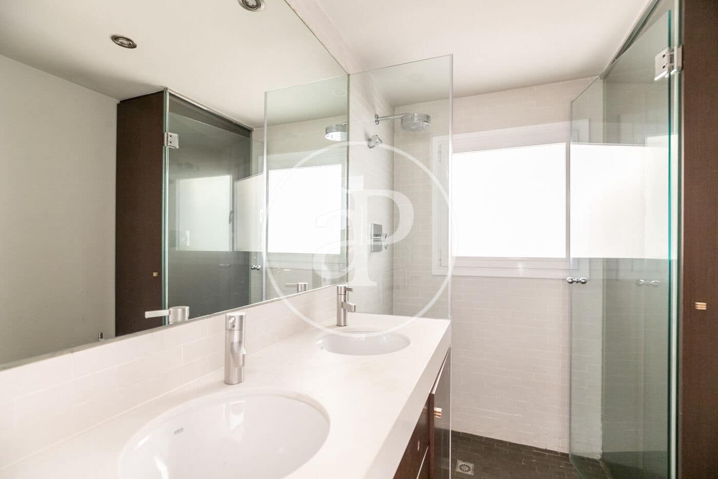 4 bedroom Apartment for rent in Barcelona city - € 3,260 (Ref: 9508862)