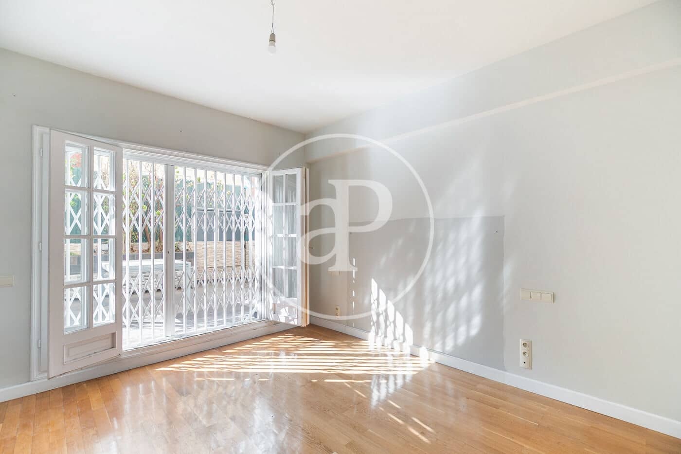 4 bedroom Apartment for rent in Barcelona city - € 3,260 (Ref: 9508862)