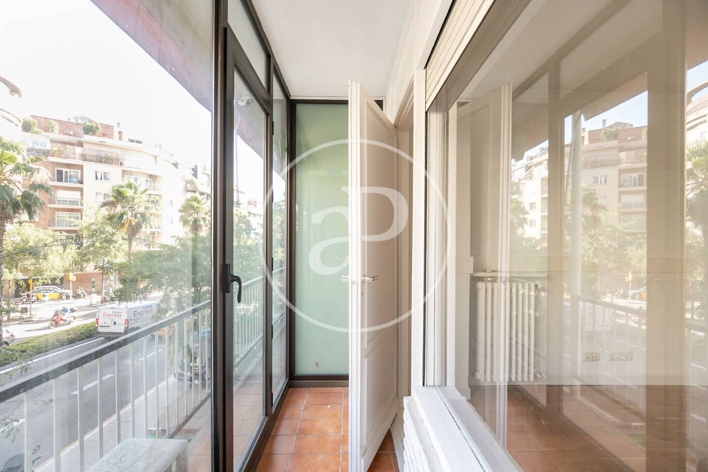 4 bedroom Apartment for rent in Barcelona city - € 3,260 (Ref: 9508862)