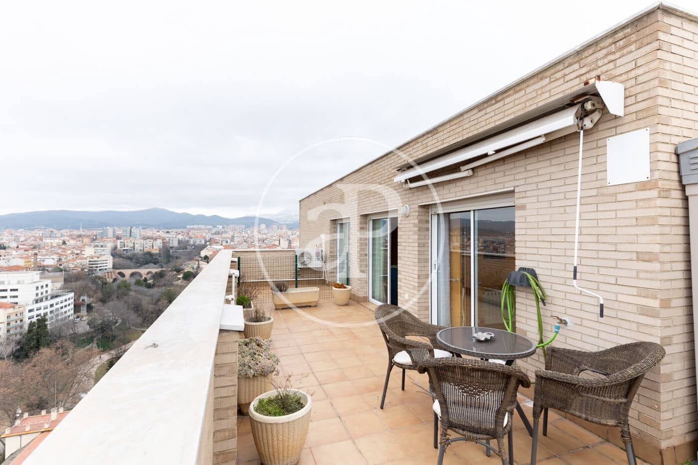 4 bedroom Apartment for sale in Terrassa - € 580,000 (Ref: 9508863)