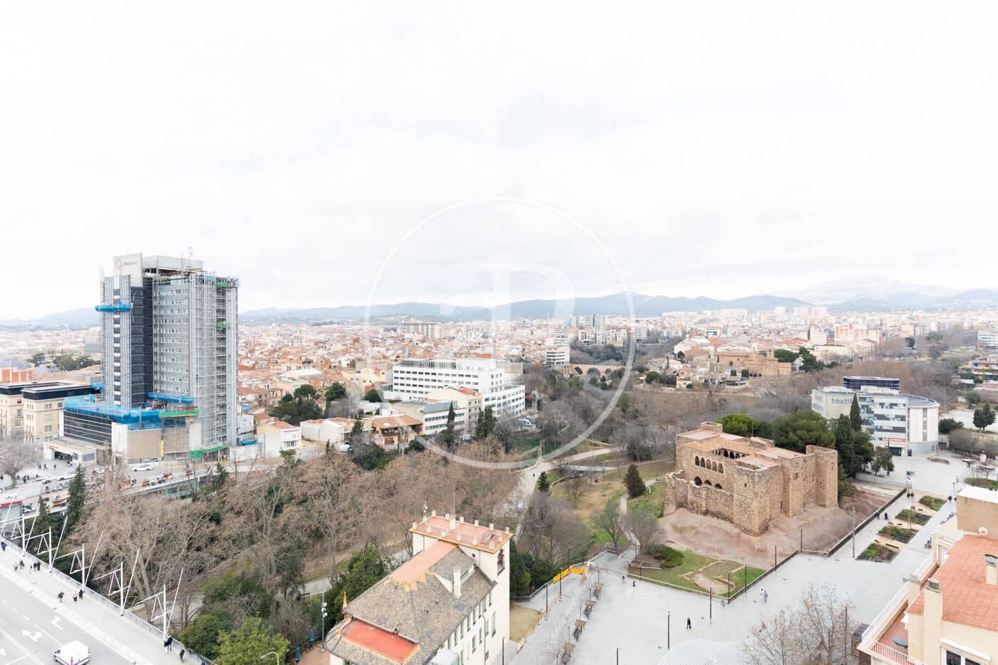 4 bedroom Apartment for sale in Terrassa - € 580,000 (Ref: 9508863)