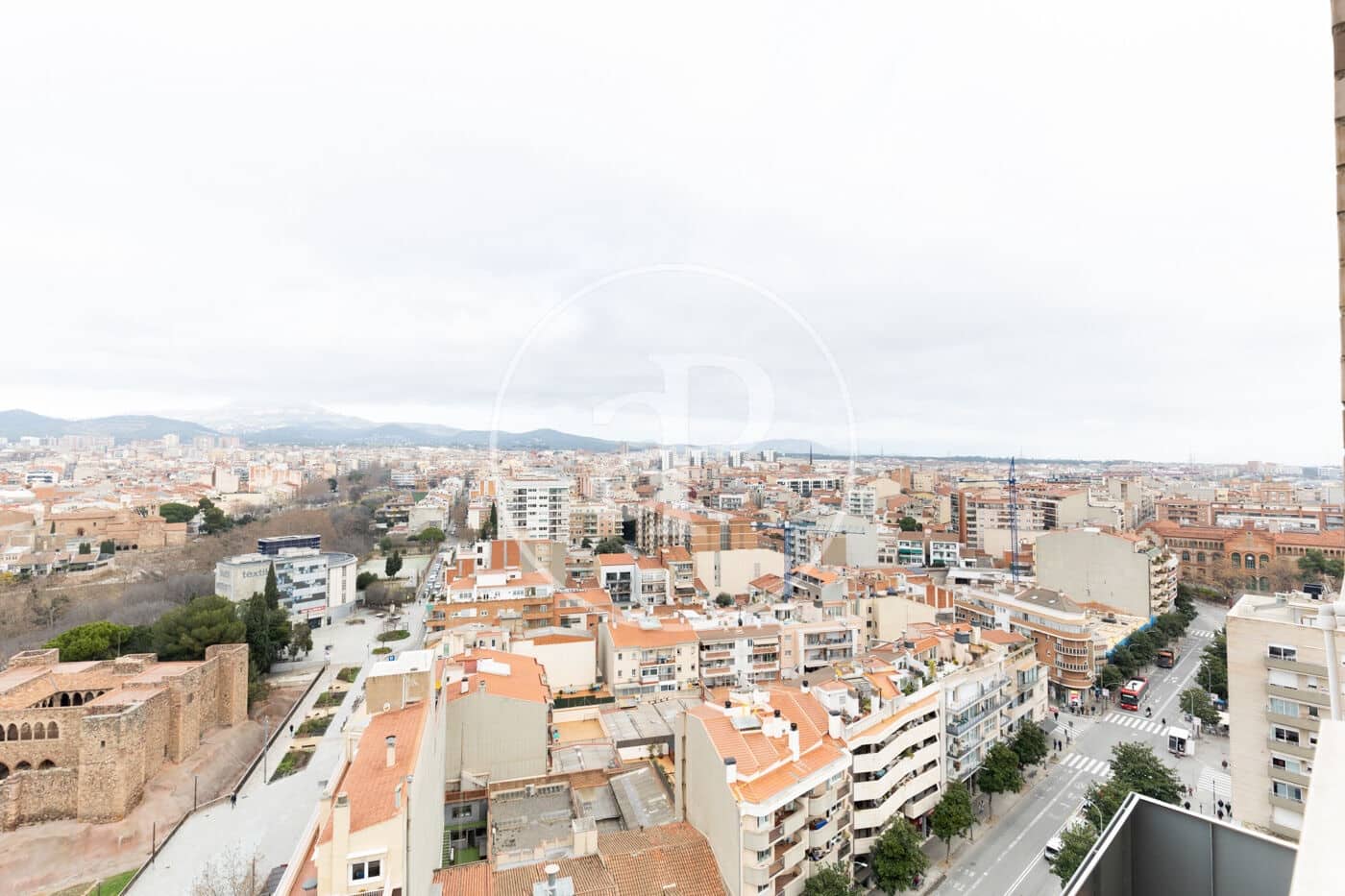 4 bedroom Apartment for sale in Terrassa - € 580,000 (Ref: 9508863)