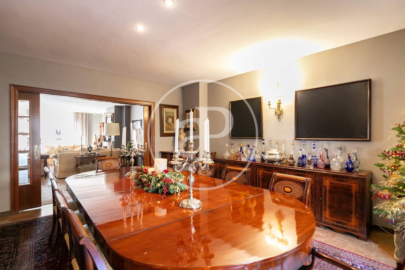 5 soveværelse Lejlighed til salg i Barcelona by med swimmingpool - € 2.390.000 (Ref: 9525598)