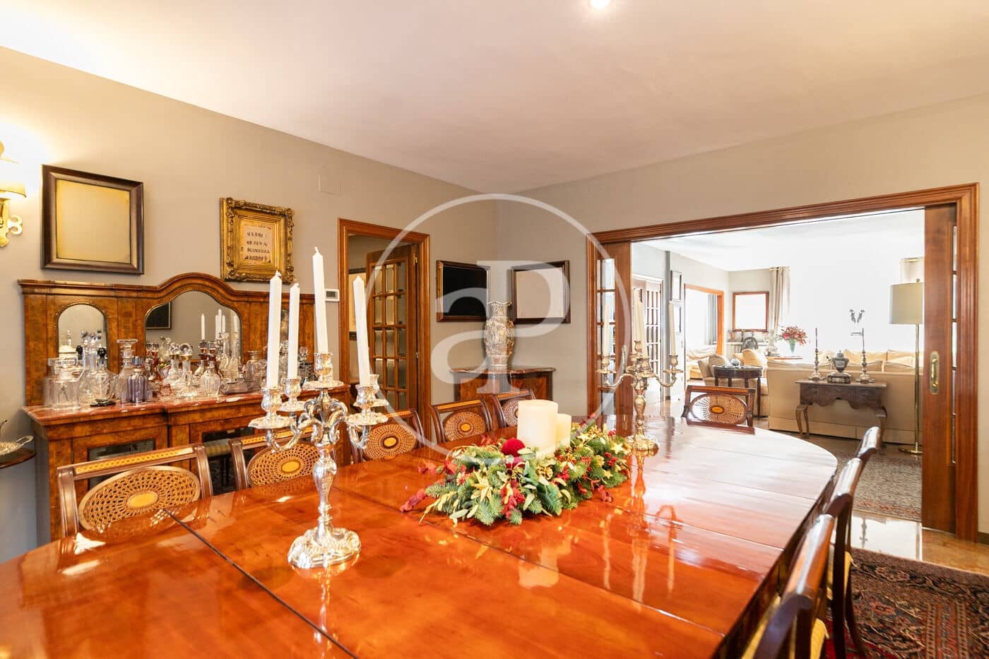 5 soveværelse Lejlighed til salg i Barcelona by med swimmingpool - € 2.390.000 (Ref: 9525598)